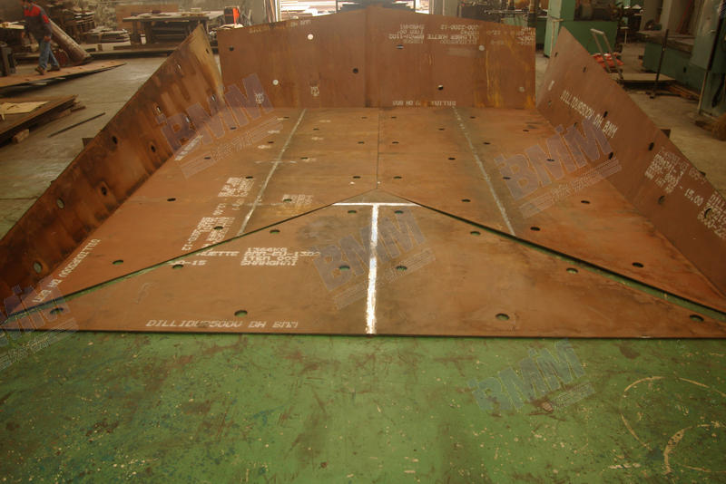 礦車車廂底板、側(cè)板